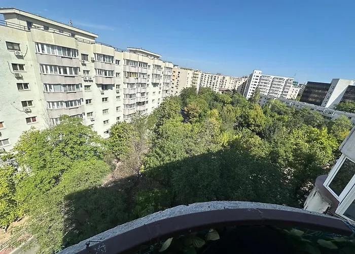 Ralav Бухарест